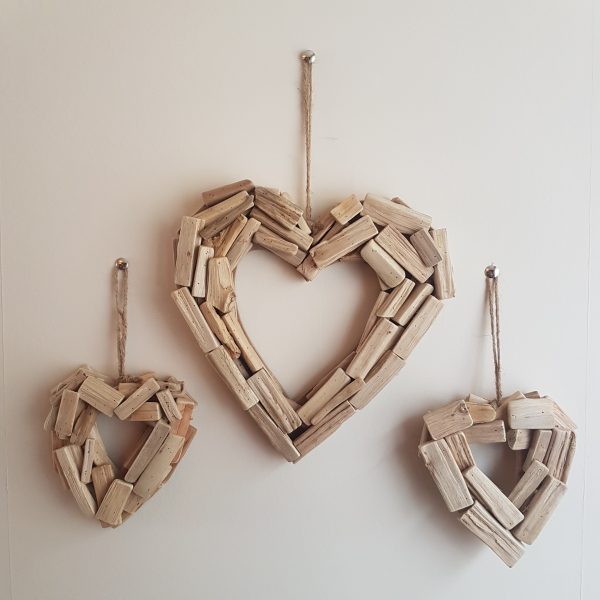 Mini Driftwood open heart decoration