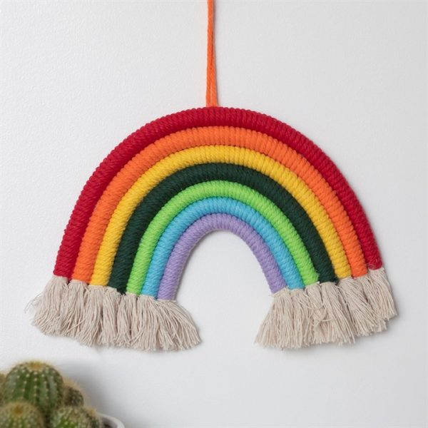 This hanging string rainbow has a fun and contemporary style and would make a great accessory for decorating children's bedrooms or playrooms.