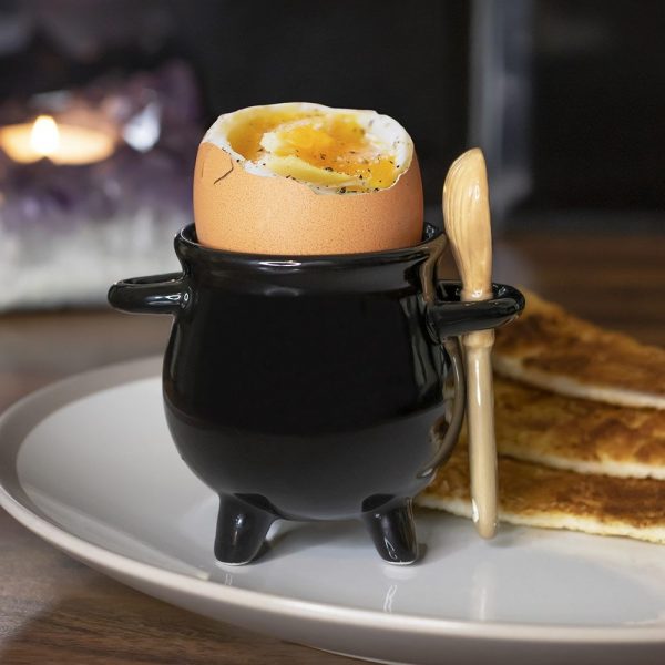 This adorable Cauldron Egg Cup is the perfect companion for your egg and soldiers! Comes with a petite, matching witches broom spoon, this unique egg cup will quickly become an autumn favourite. Do not microwave. Dishwasher safe. 